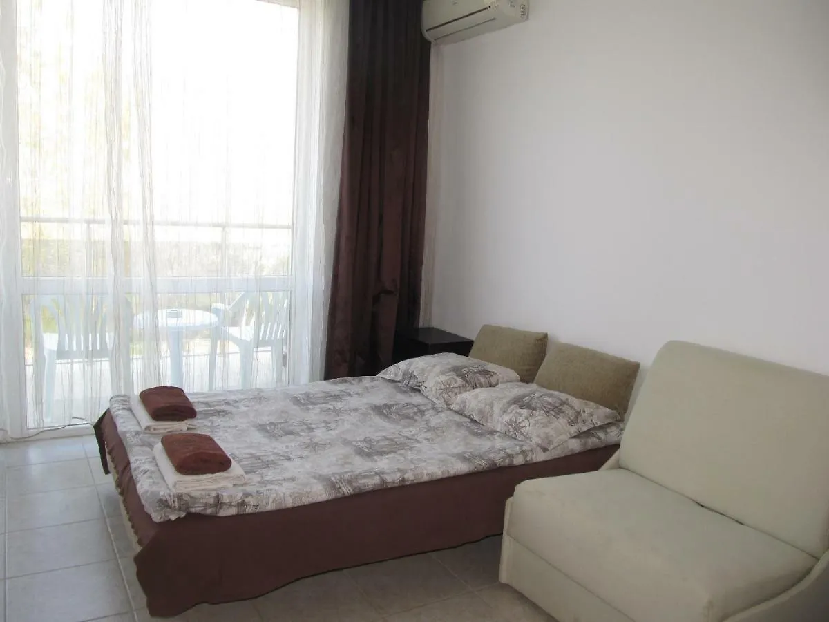 Aparthotel Cote D'Azure Солнечный берег