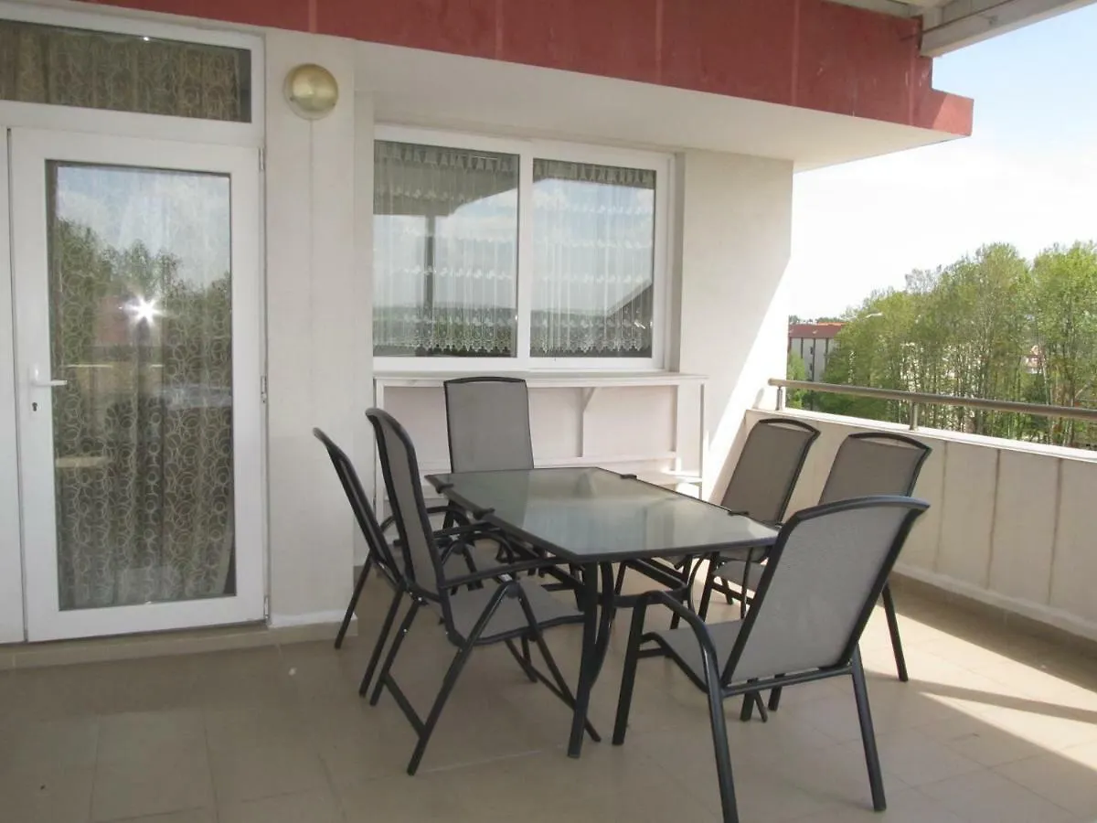 Aparthotel Cote D'Azure Солнечный берег